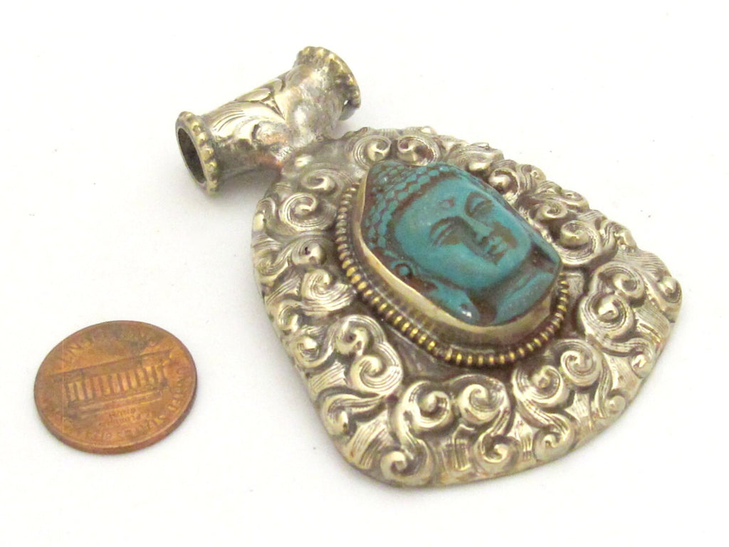 Tibetan silver green Buddha pendant with floral repousse details - PM337A
