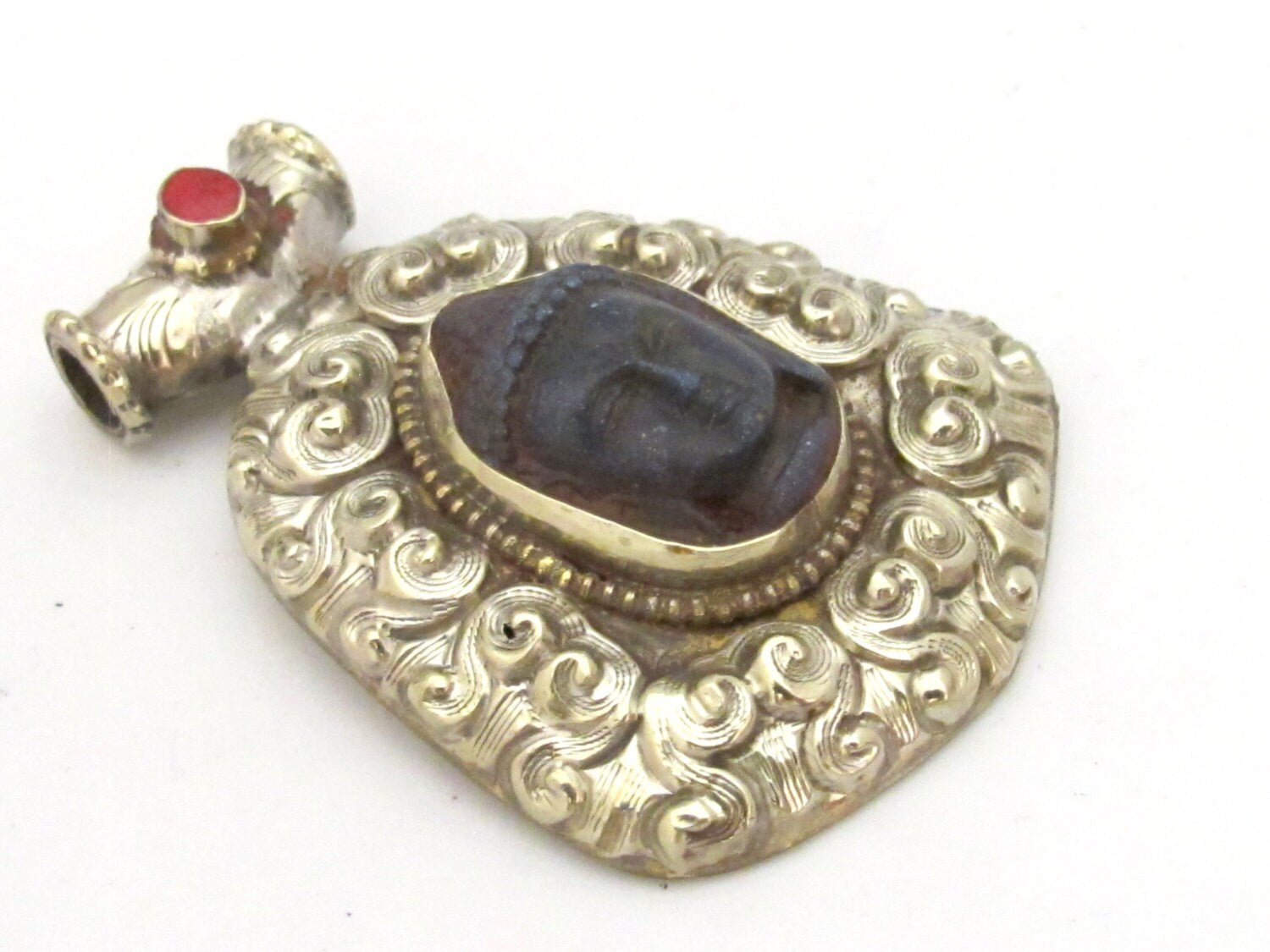 Tibetan silver blue Buddha pendant with floral repousse details and coral inlay - PM338B