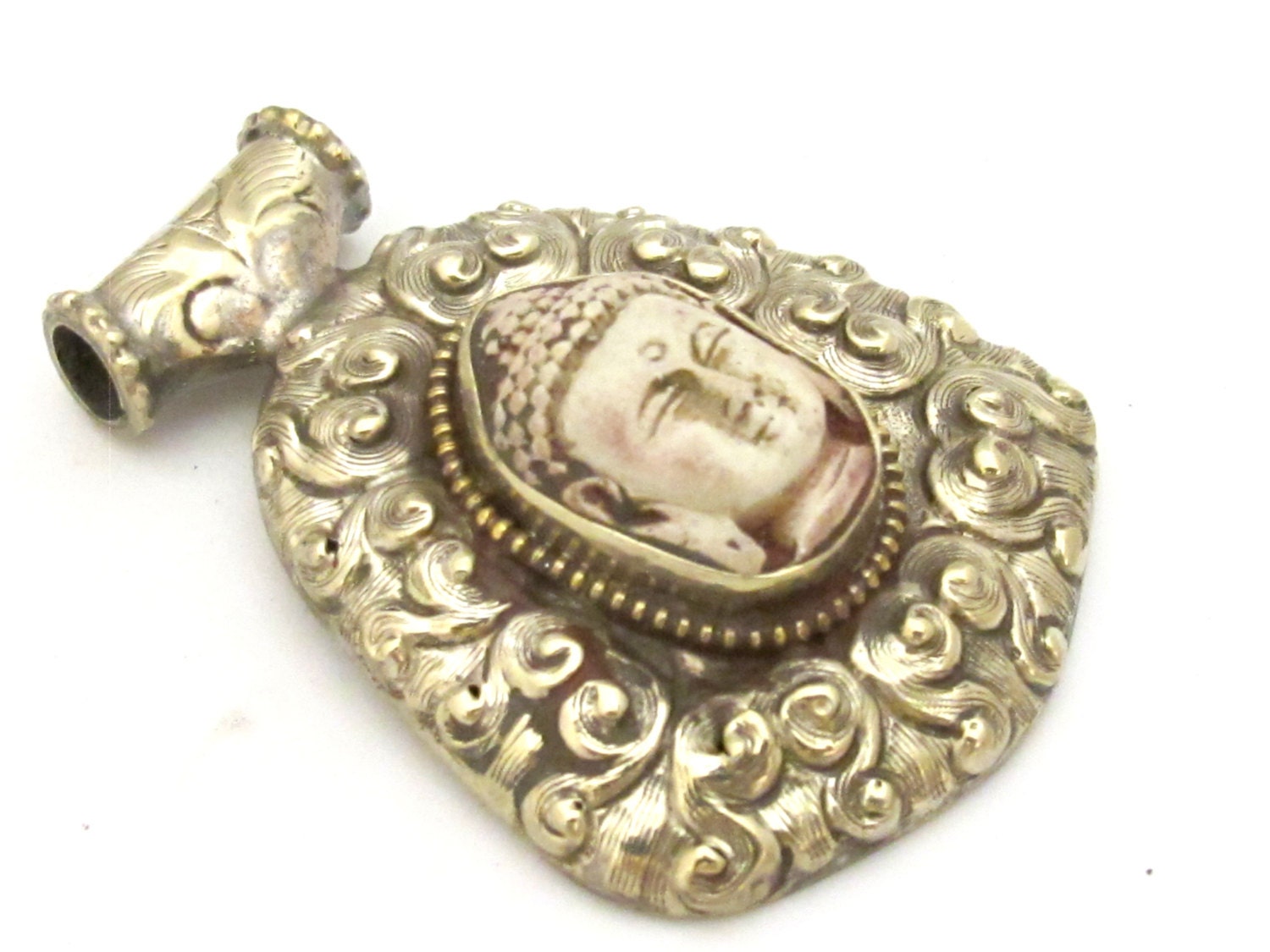Tibetan silver white Buddha pendant with floral repousse details - PM336A