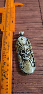 1 Pendant - Tribal design carved skeleton head recycled cattle bone pendant with floral carving reverse side Nepal - PB002C