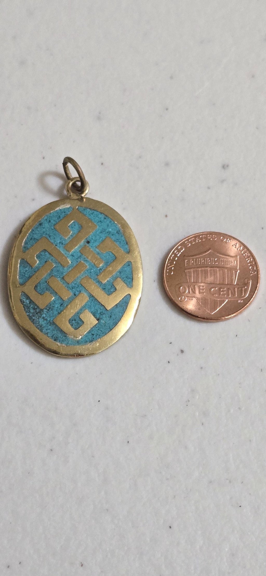 1 PENDANT - Tibetan infinity endless knot symbol brass pendant from Nepal - PM448