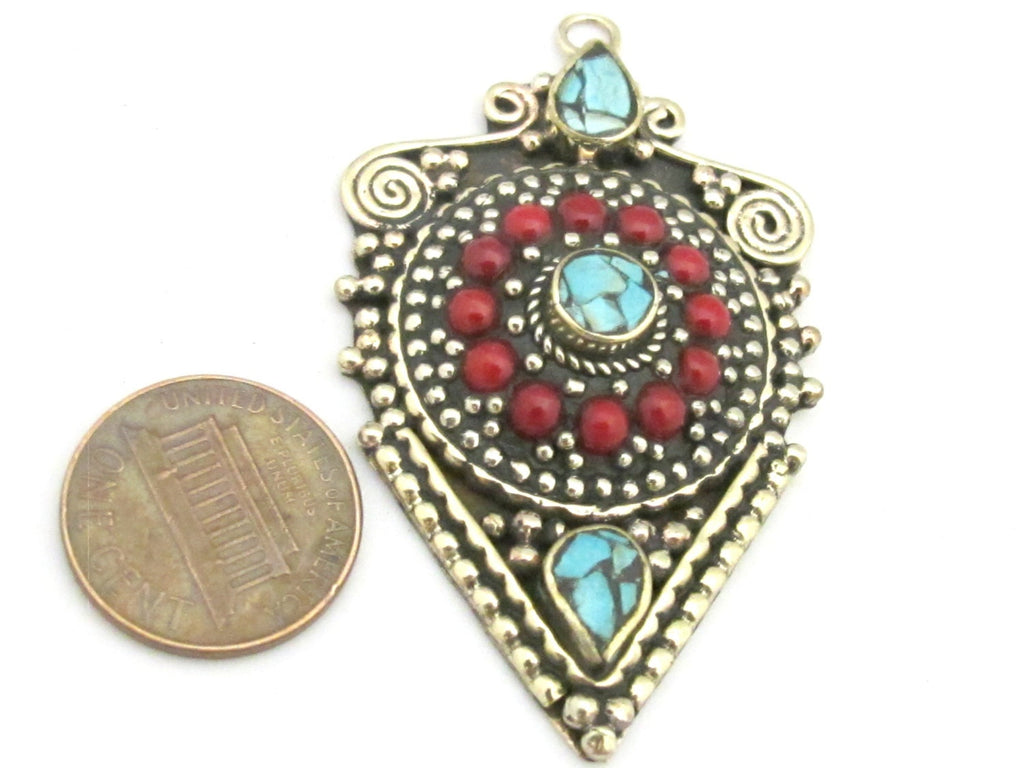 1 pendant - Ethnic arrowhead shape shield design Tibetan silver charm pendant with coral and turquoise inlay - PM346B