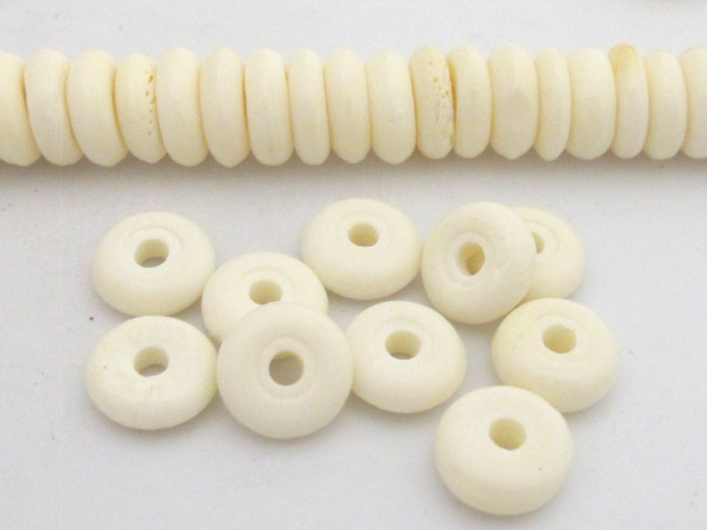 20 Beads - Cream color flat disc recycled cattle bone beads for malas - NB133A