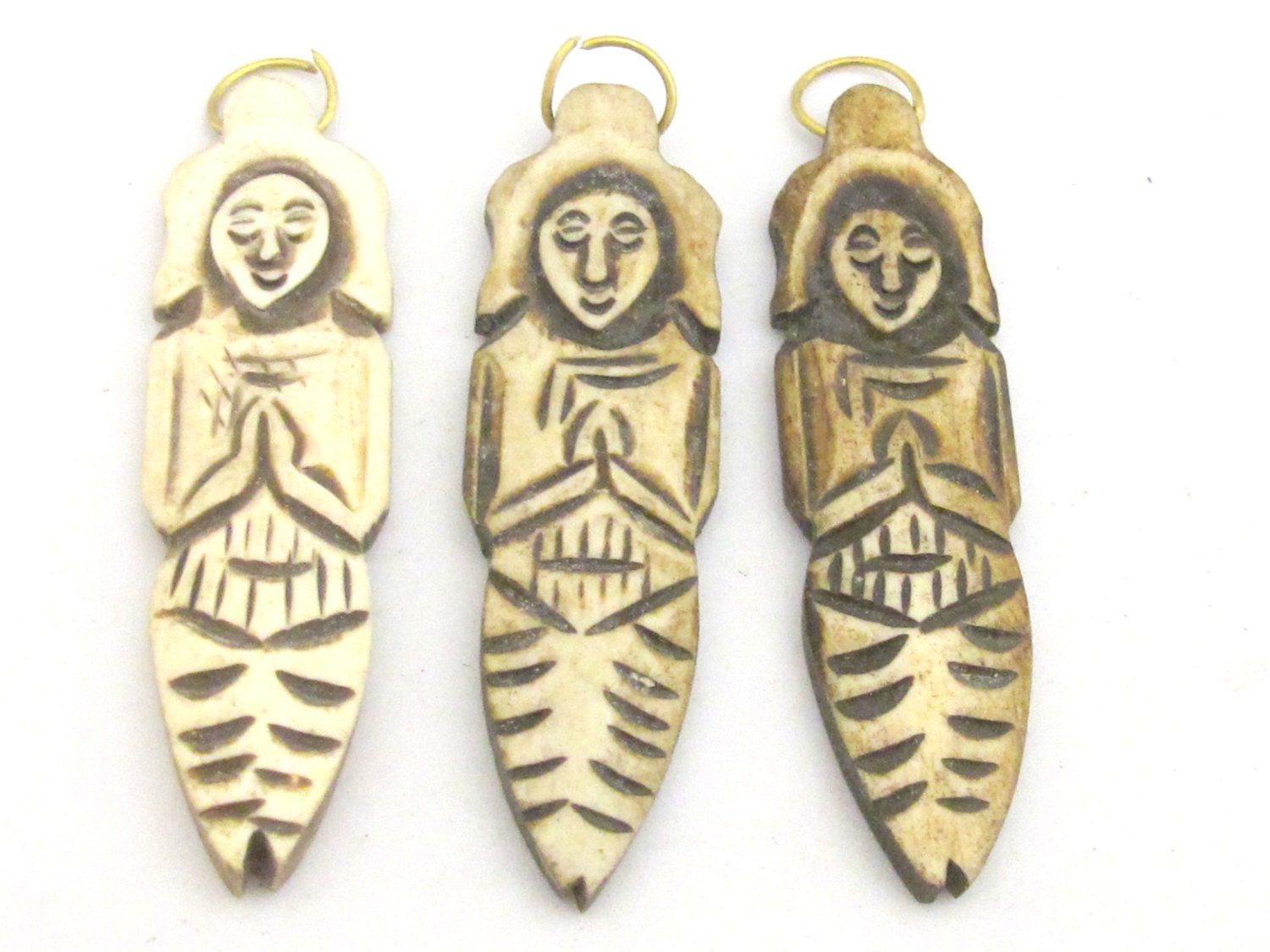 1 Pendant - Carved Mermaid prayer recycled cattle bone pendant from Nepal - PB090