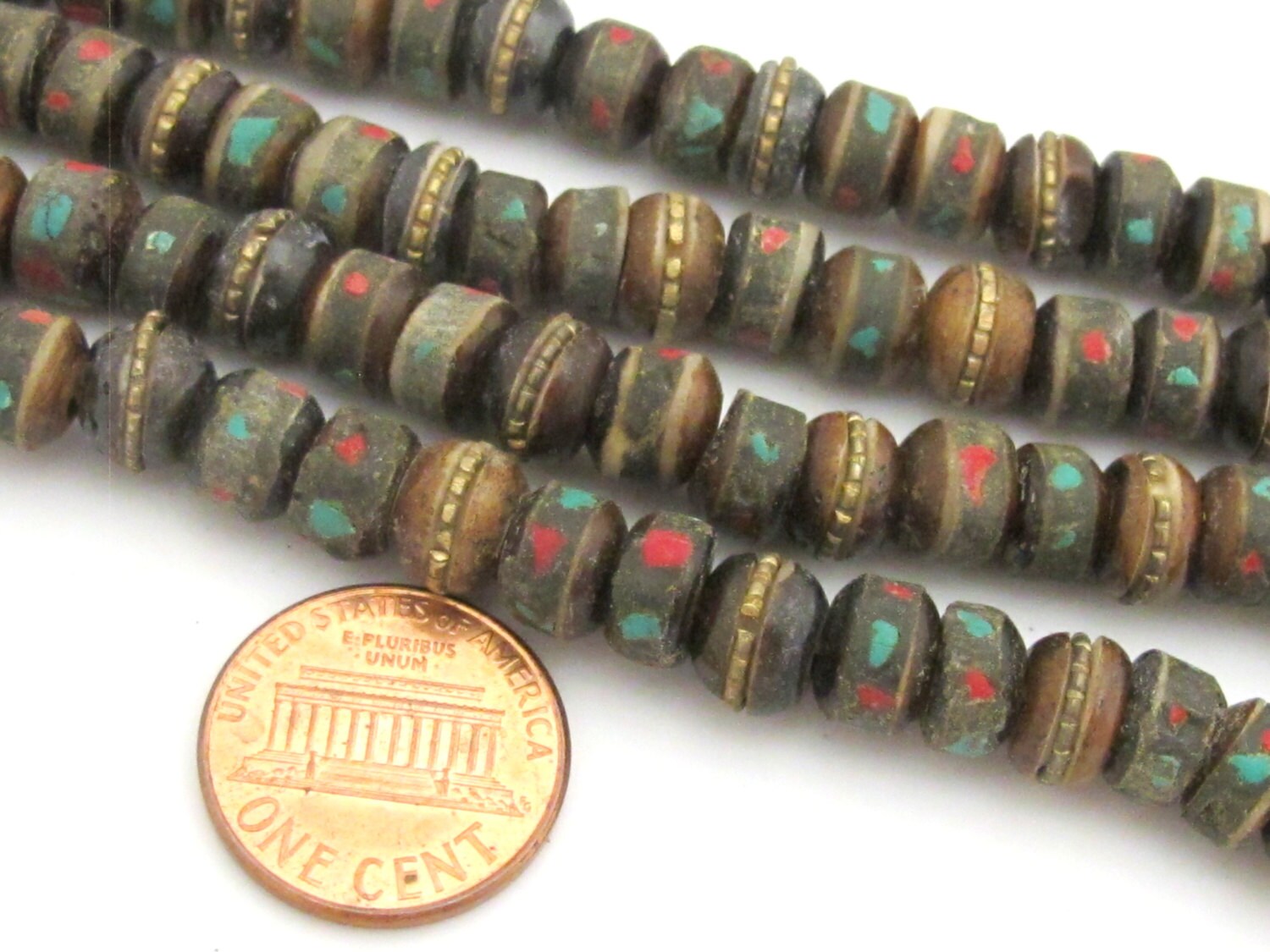 10 Beads-Rondelle shape ethnic Tibetan bone beads with turquoise coral inlay - NB136