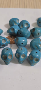 Medium bold size Blue Howlite turquoise skull beads 14 mm x 18 mm - 10 beads - GM412B