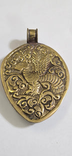 Hand carved tribal floral design large heavy Tibetan naga conch shell brass pendant with reverse phoenix bird design PM335D