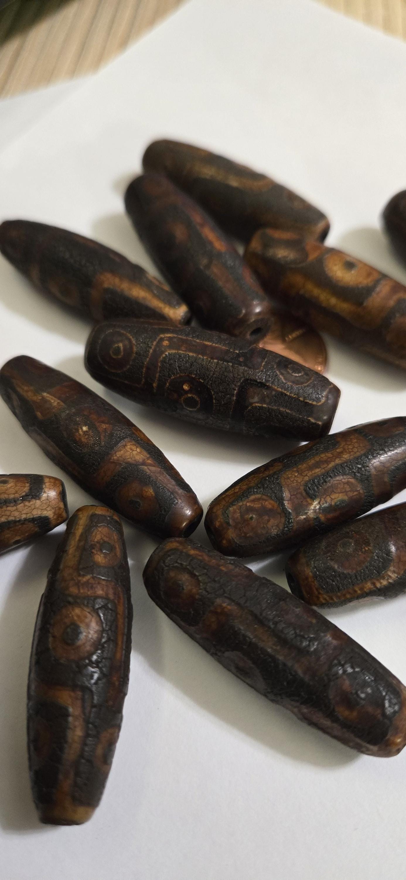 Long Tibetan etched agate dzi design 9 eye bead - etched agate beads - Nepalbeadshop GM130