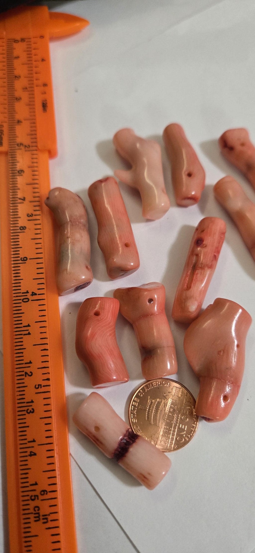 5 beads - Dyed salmon color bamboo branch coral beads - irregular stick branch shape beads - GM162