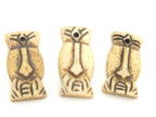 1 Pendant - carved face recycled cattle bone pendant from Nepal - PB092