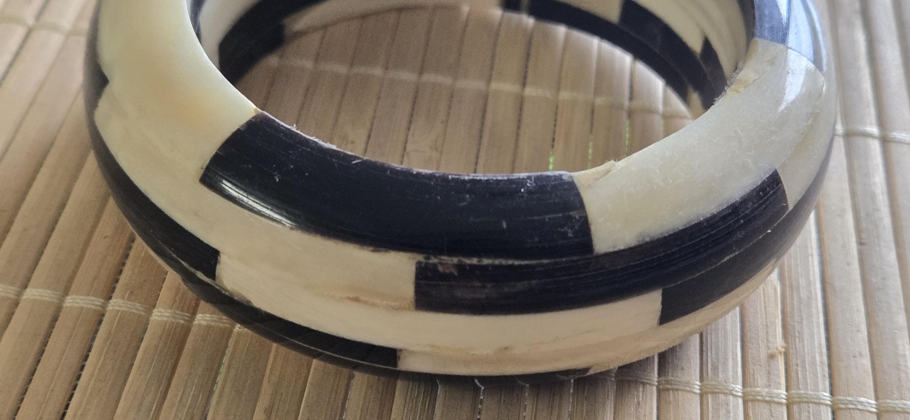 Vintage heavy solid Recycled cattle Bone Bangle cream brown color – Handmade Nepal Jewelry, Natural Rustic bangles- MG021J
