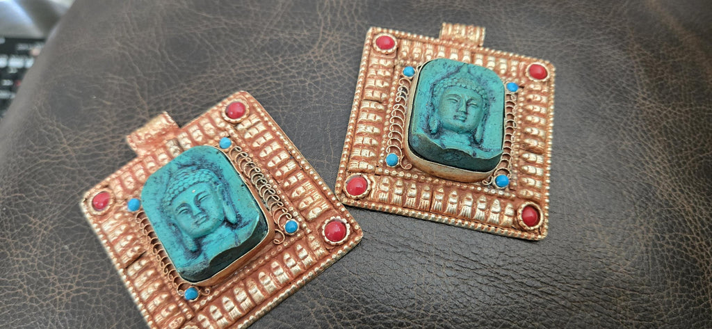 Gorgeous Square shape Green Buddha pendant with ethnic tibetan filigree design copper color finish - PM109E
