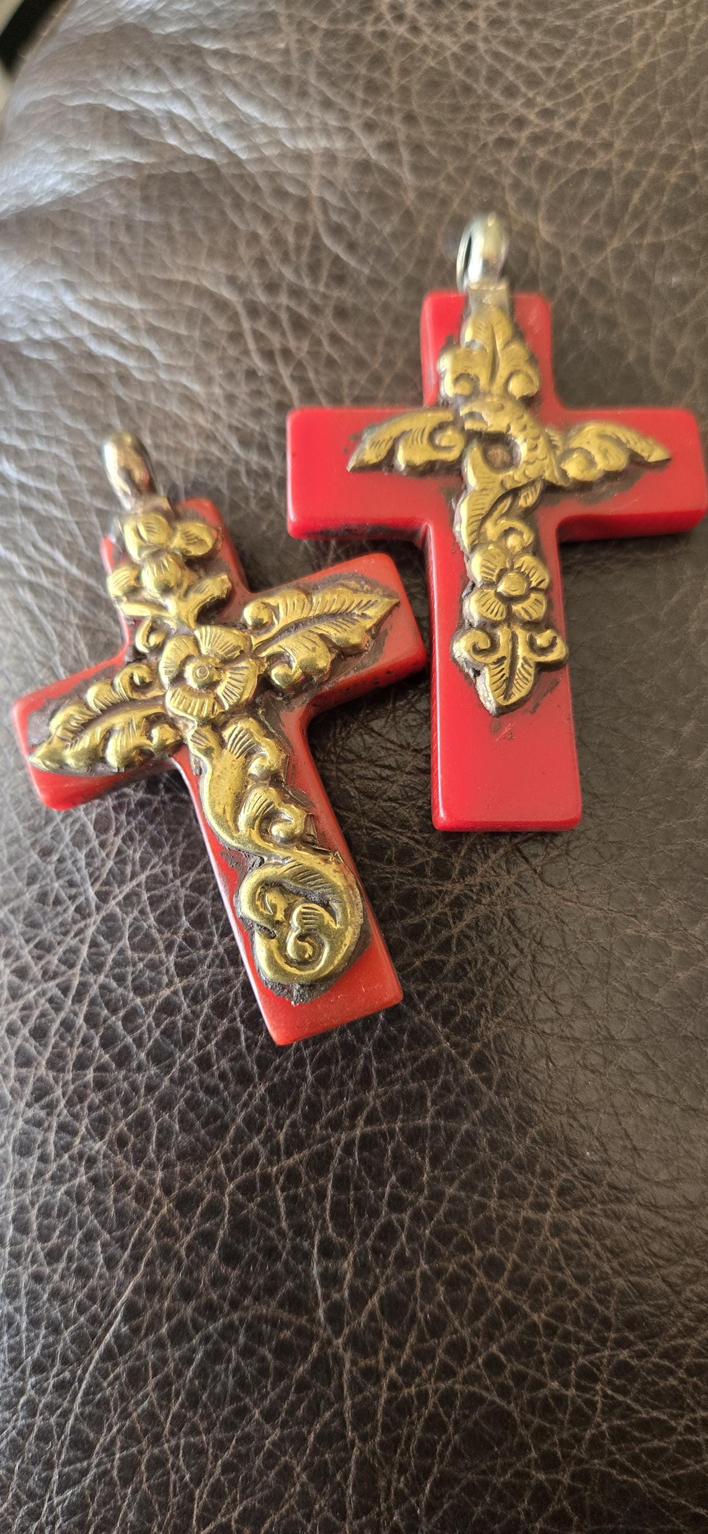 1 Pendant - Tibetan brass fish and floral design red tone resin cross pendant from Nepal - PM514B