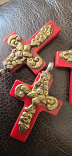 1 Pendant - Tibetan brass bee and floral design red tone resin cross pendant from Nepal - PM514C
