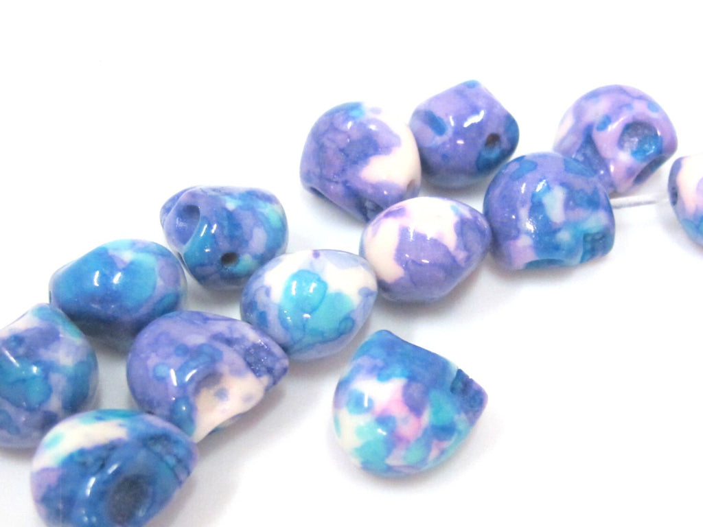 4 Beads - Purple color dyed jade small skull beads - GM373A
