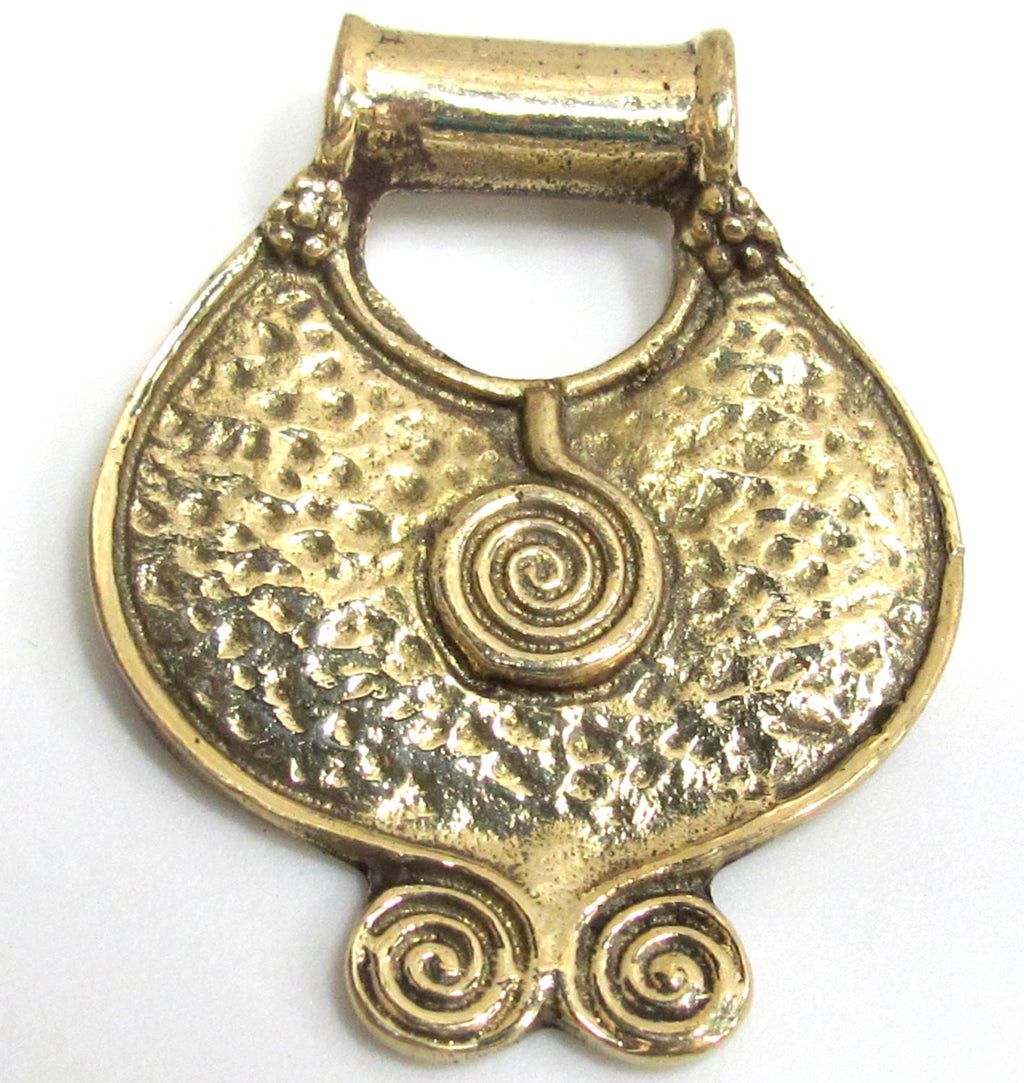 Tribal Ethnic Spiral Coil solid Brass Pendant – Hammered Shield Plate design, tribal folk jewelry Supply l Nepal brass pendant – CP089