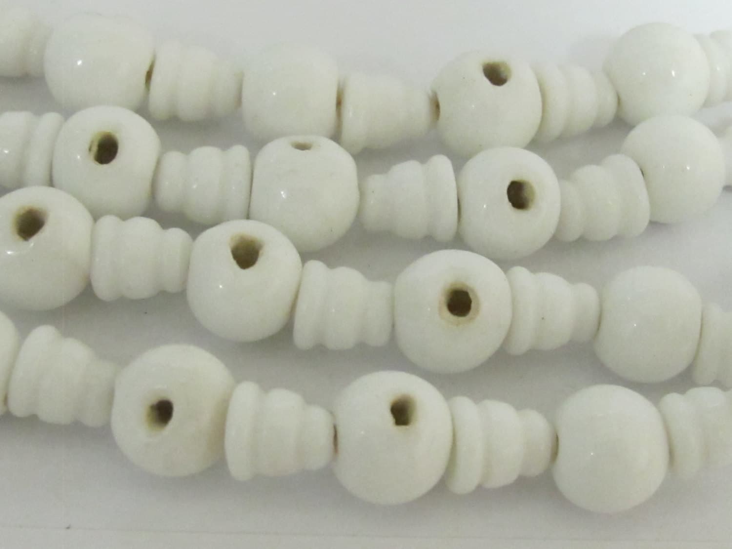 5 Guru Bead sets - 3 hole white color Glass Guru beads 11-12 mm with column Beads - GB024