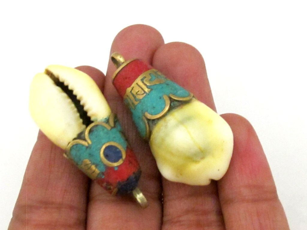 1 Pendant - Tibetan Om mantra cowrie shell brass capped drop pendant bag keychain keyring charm decor PM364