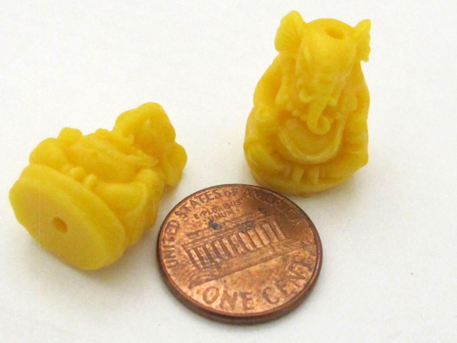 2 BEADS - Yellow color resin seated Ganesha pendant beads 20 mm x 15 mm - BD784D