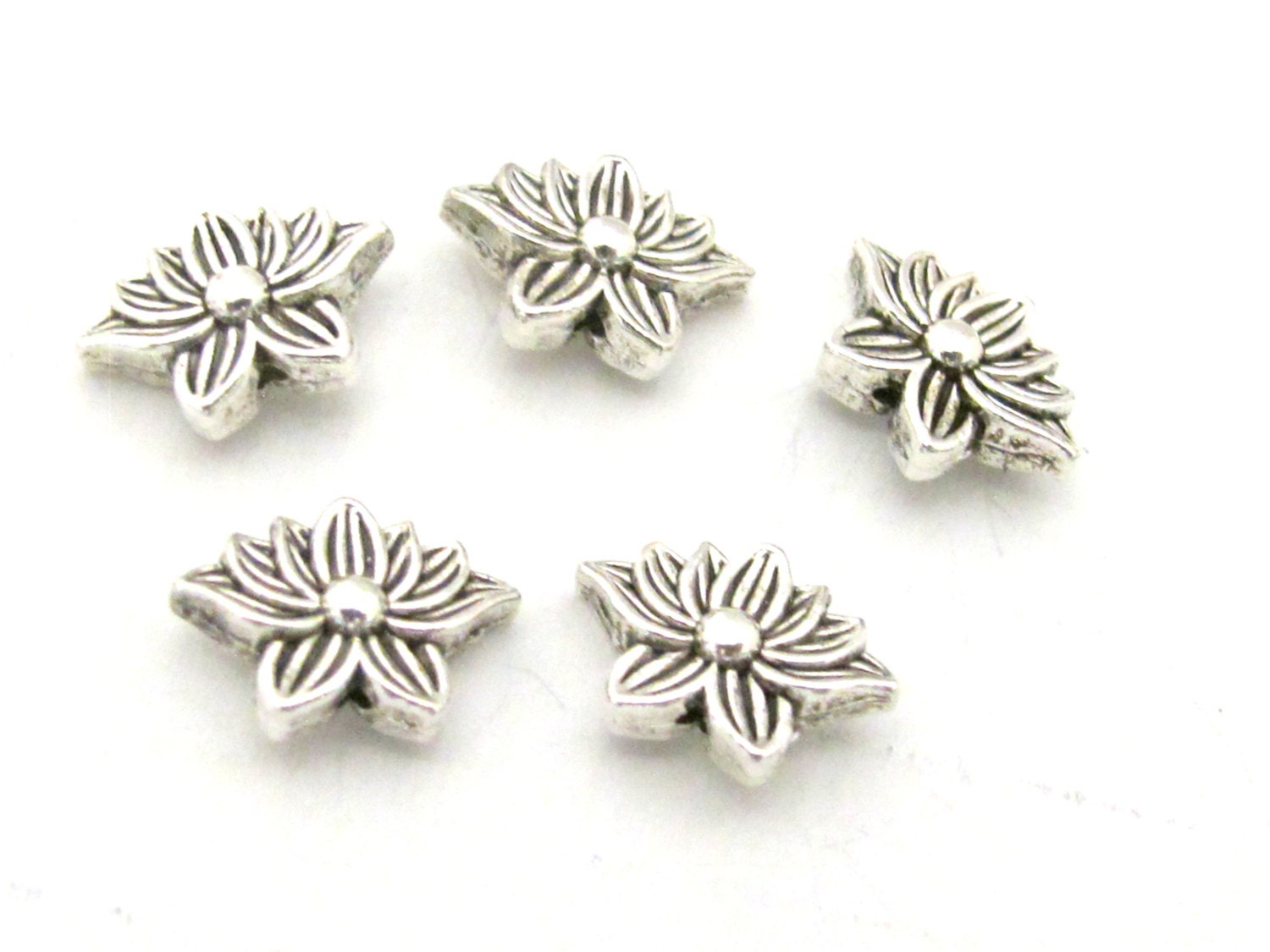 10 Beads - Antiqued silver tone small Lotus flower shape metal beads 8 mm x 12 mm - BD787