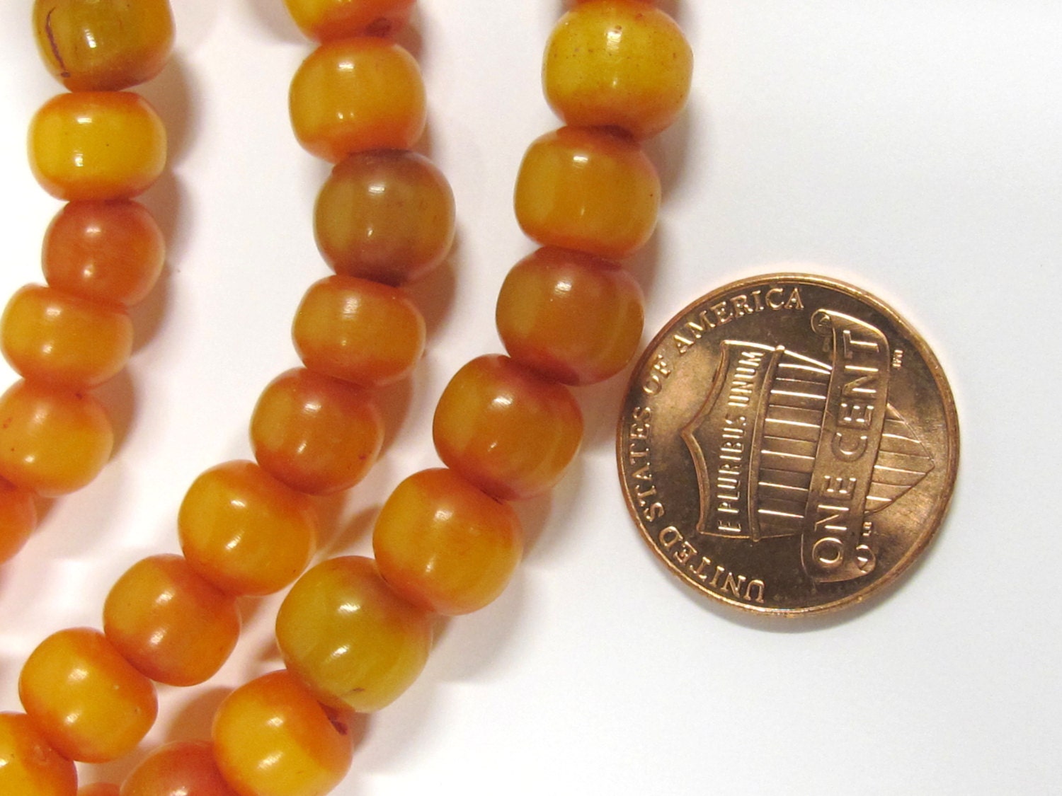 20 beads - Light weight Tibetan honey color resin mala making beads from Nepal 8 mm Nepalbeadshop ML027
