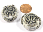 1 Bead - Beautiful large reversible white crackle resin Tibetan silver Lotus flower bead - BD791