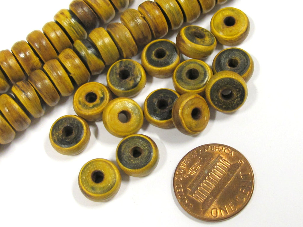 20 BEADS - Rondelle disc shape recycled cattle horn bone beads from Nepal 10 mm - ML028B