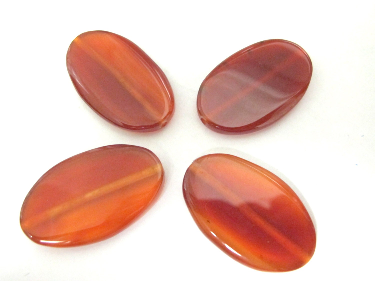 4 Beads - Large Carnelian agate gemstone disc leaf shape beads - GM376