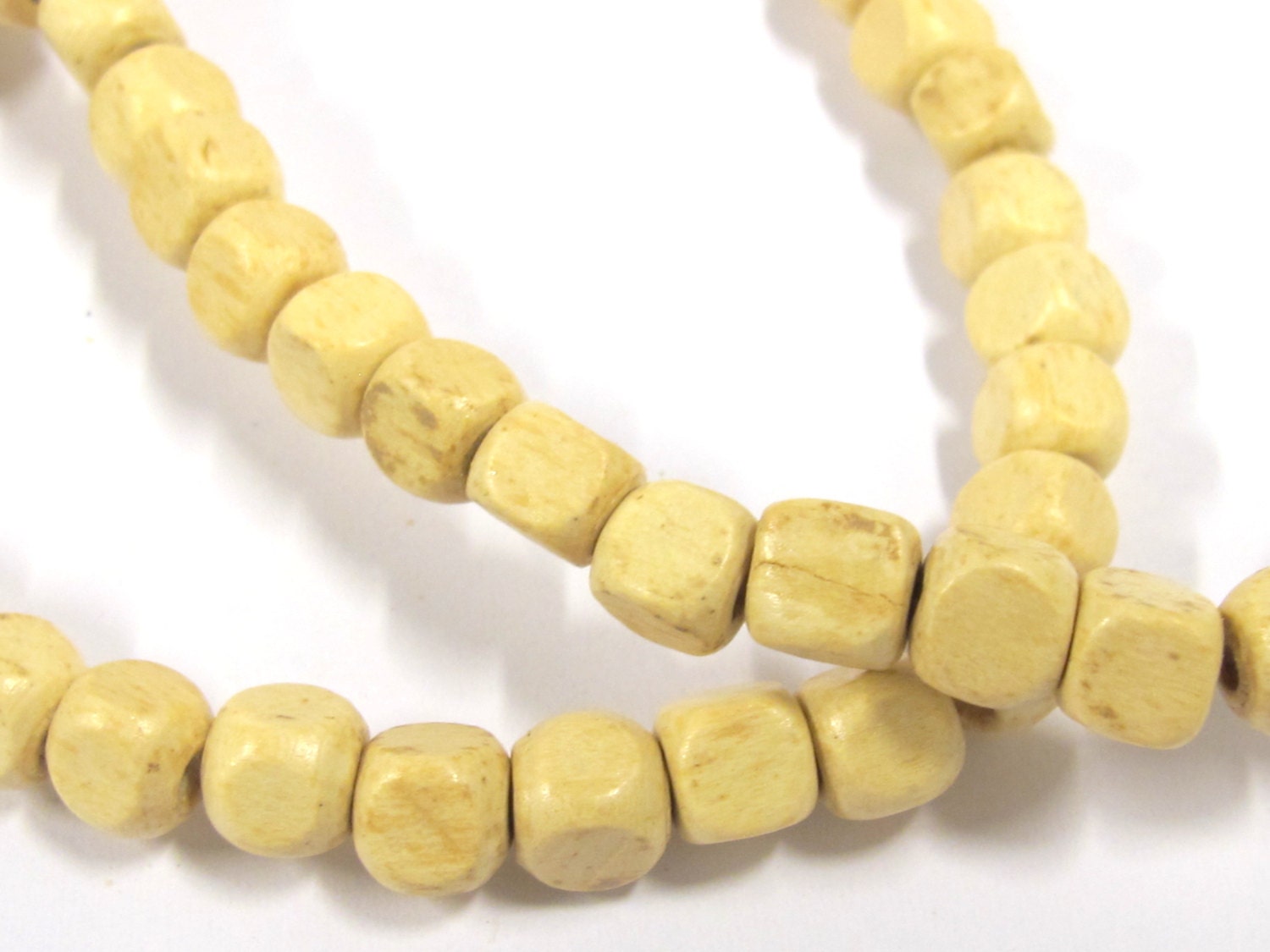 1 Strand - Cream color wood cubes beads 6 mm - 16 inches - NB140