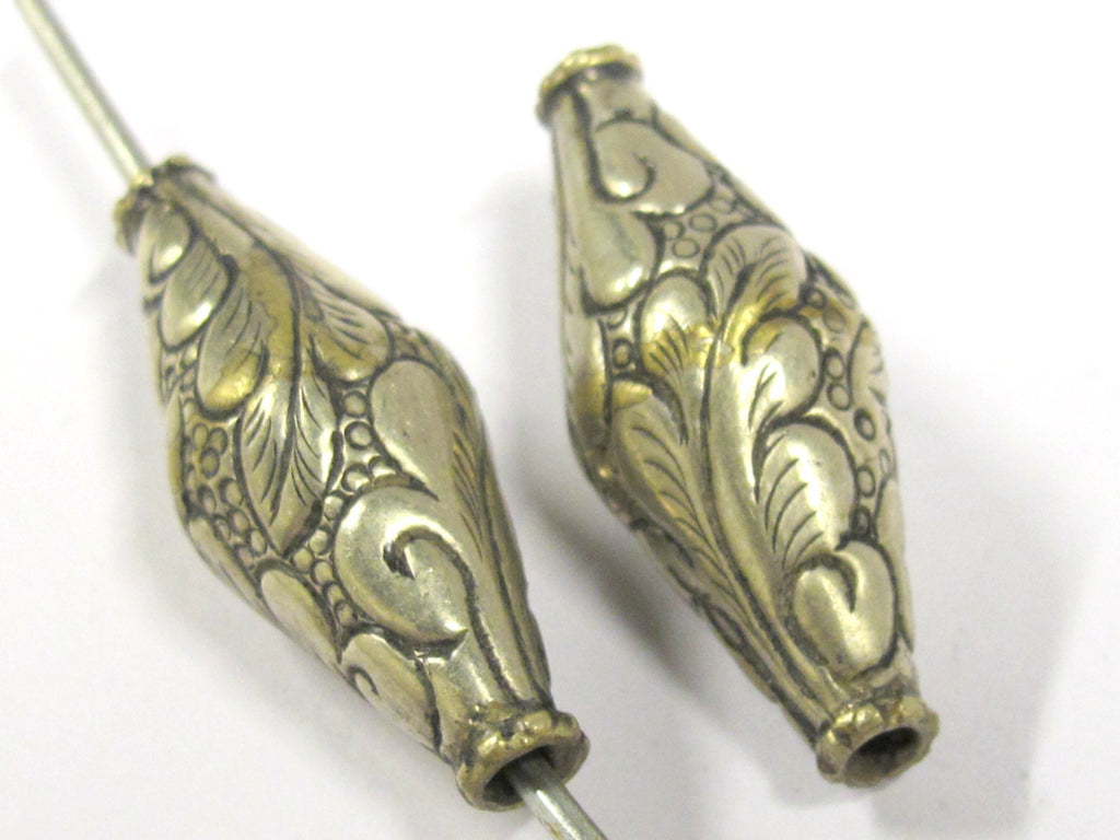 1 BEAD - Beautiful Bicone ethnic Tibetan silver floral Leaf design beads from Nepal - BD803