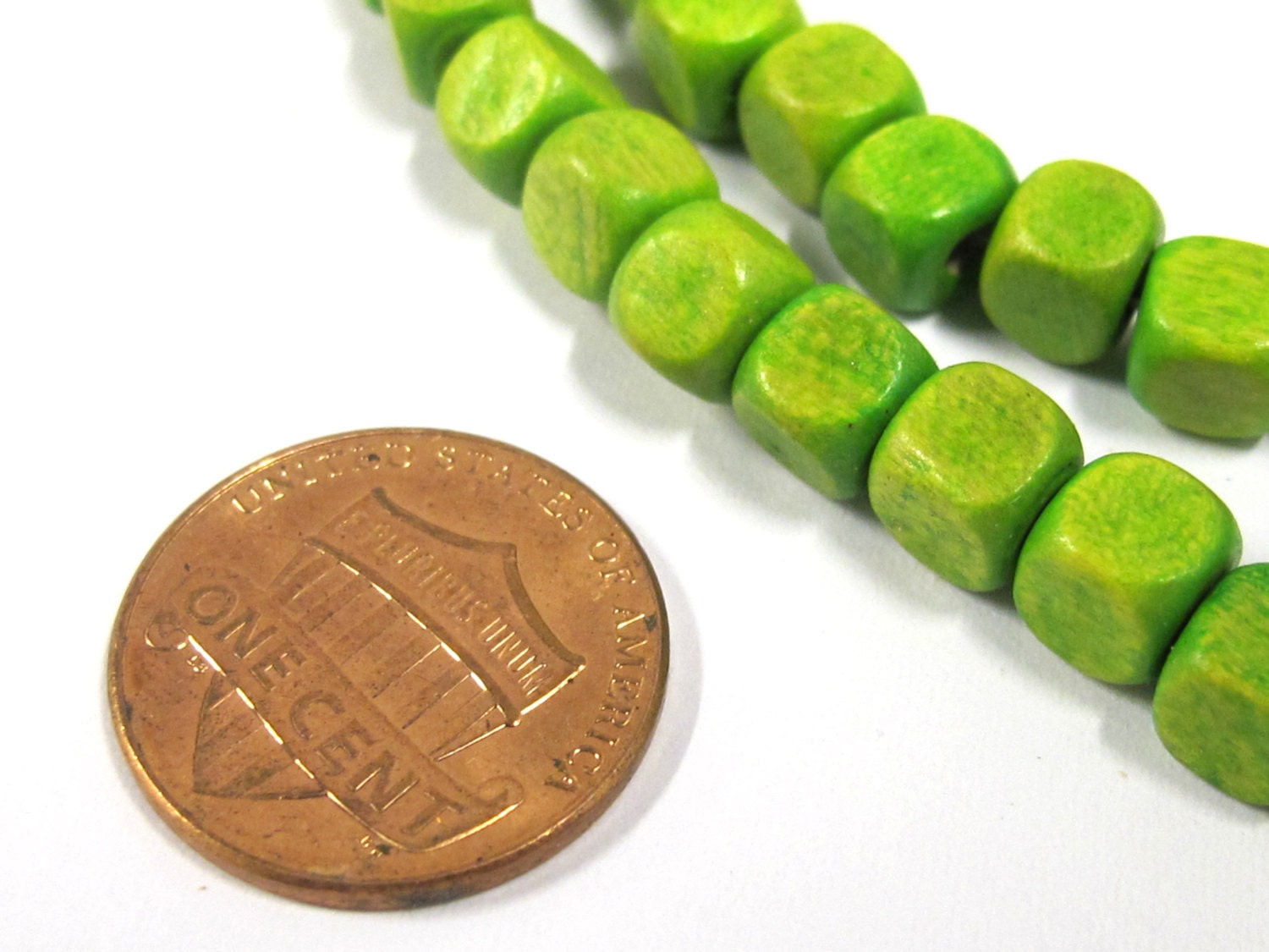 1 Strand - Green color wood cubes beads 6 mm - 16 inches - NB141