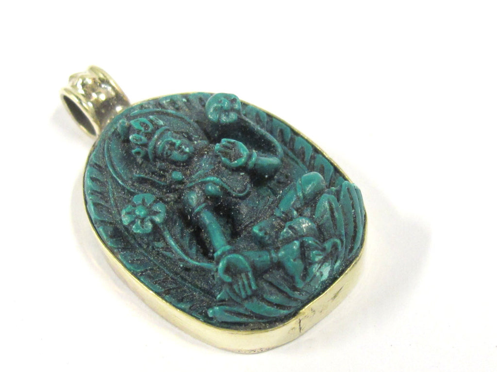 1 Pendant - Oval shape Tibetan Green Tara pendant from Nepal - PS014