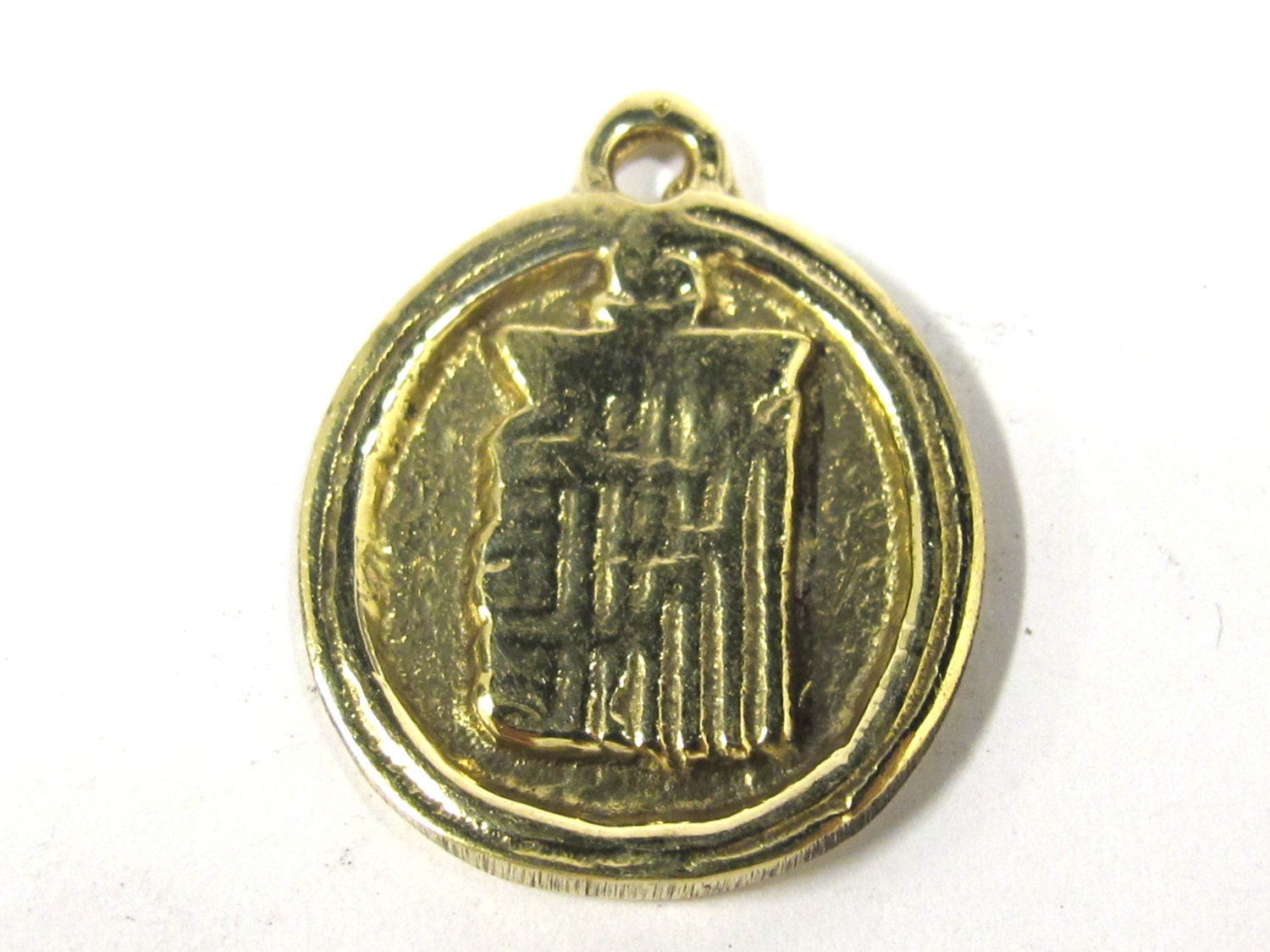 1 Pendant - Buddhist kalachakra mantra brass pendant from Nepal - CP097