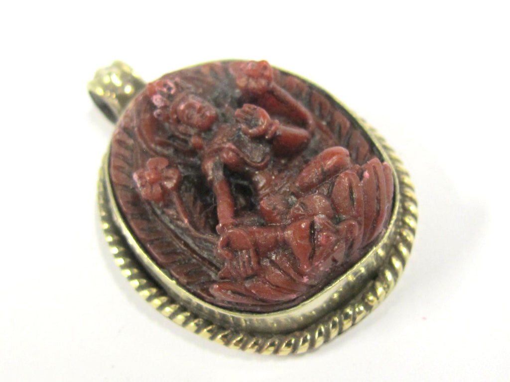 1 Pendant - Oval shape Tibetan red Tara pendant from Nepal - PS015