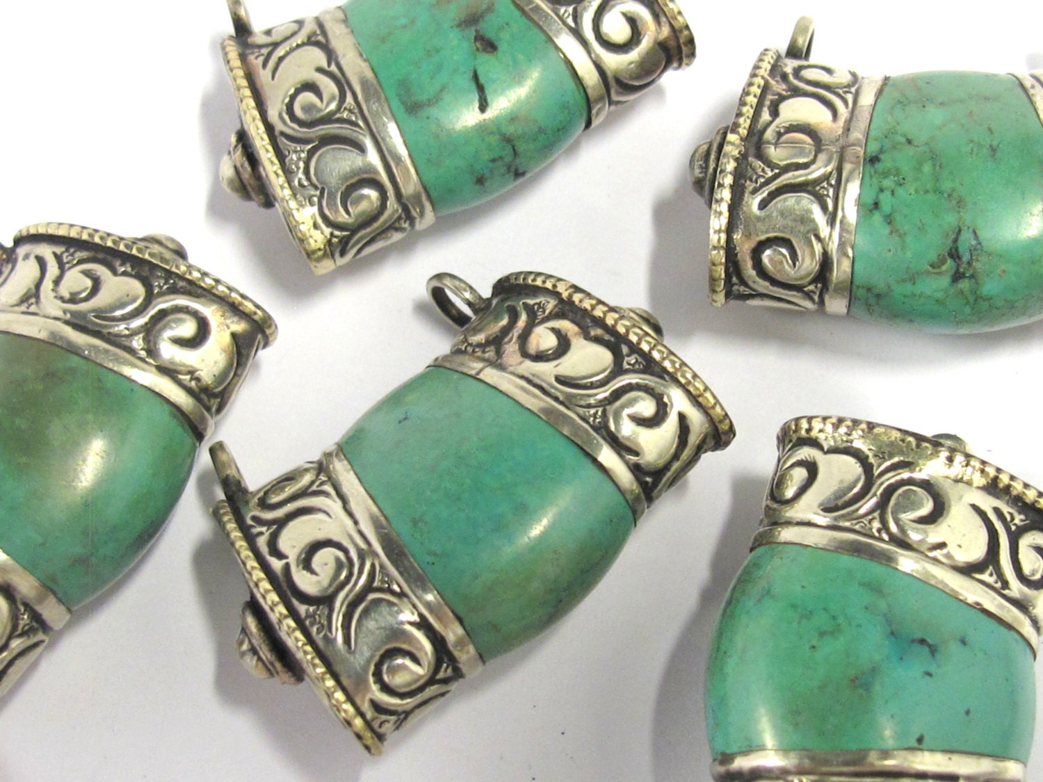 1 Pendant - Ethnic Tibetan silver double bail himalayan turquoise gemstone pendant - PM391