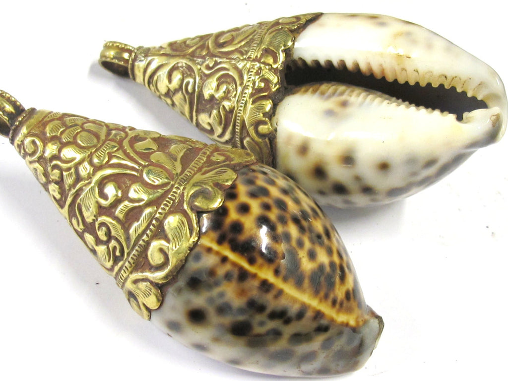 1 Pendant - Extra large cowrie shell with Lotus flower carved brass repousse floral design shell pendant - SP044B