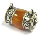 Ethnic Tibetan pendant - 1 Tibetan silver double bail copal resin pendant pendant from Nepal - ethnic nepal Tibetan pendants - PM400