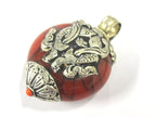 1 Pendant - Reversible Tibetan silver double fish symbol red crackle resin pendant from Nepal - PM396