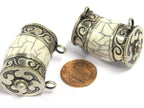 1 Pendant - Ethnic Tibetan silver double bail white crackle resin pendant pendant from Nepal - PM401