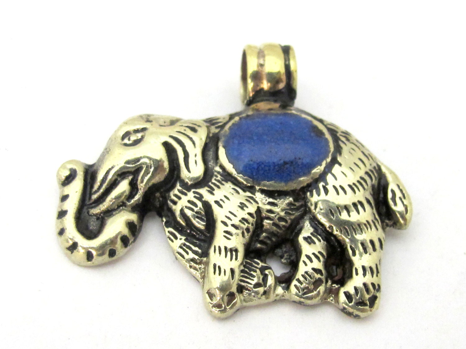 1 Pendant - Tibetan silver repousse carved elephant pendant with lapis inlay handcrafted from Nepal - PM254C