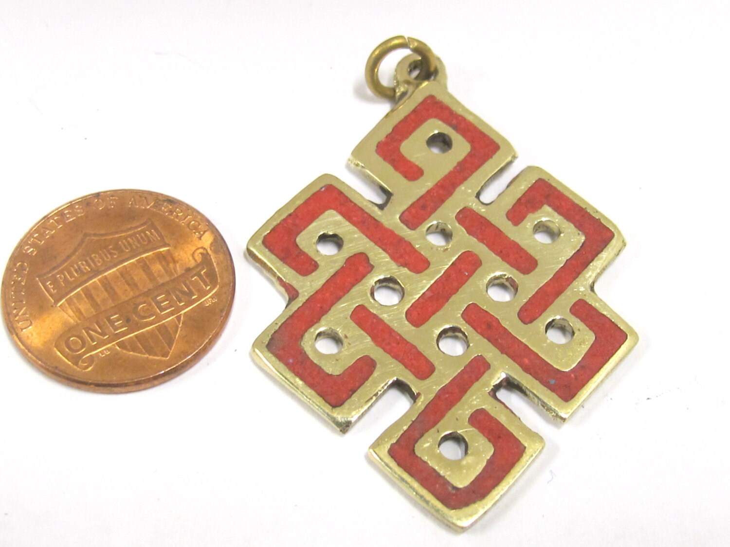 Tibetan endless knot symbol pendant with coral inlay from Nepal - PM416-CBA2