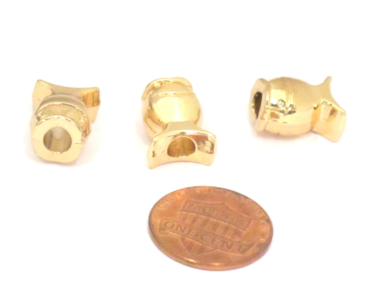 4 BEADS - Gold plated fish beads with large hole size - BD842