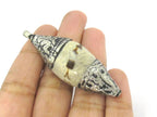 1 Pendant - Tibetan pendants - Ethnic Tibetan silver repousse carved cap bail shell pendant from Nepal - SP045
