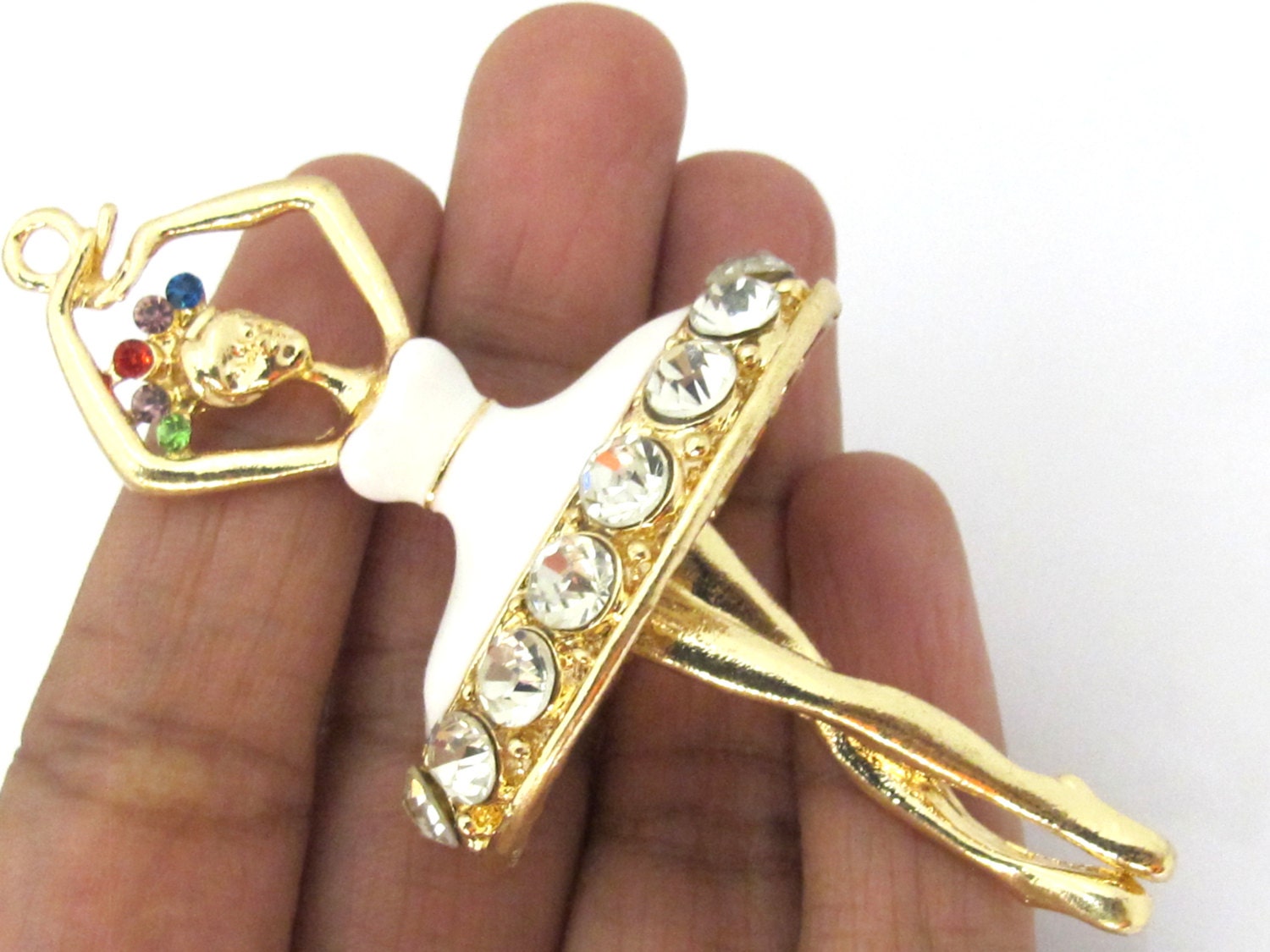 1 Pendant - Elegant gold plated metal dancer pendant with sparkling crystals - PM430