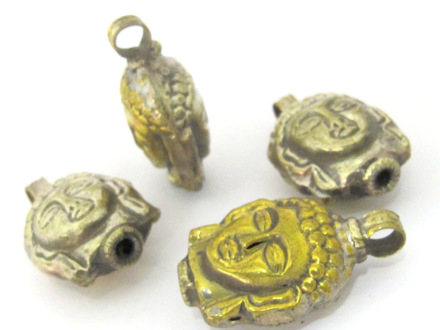 1 Pendant - Light weight dual color Tibetan Buddha pendant - PM437 Custom Design Copyright Nepalbeadshop