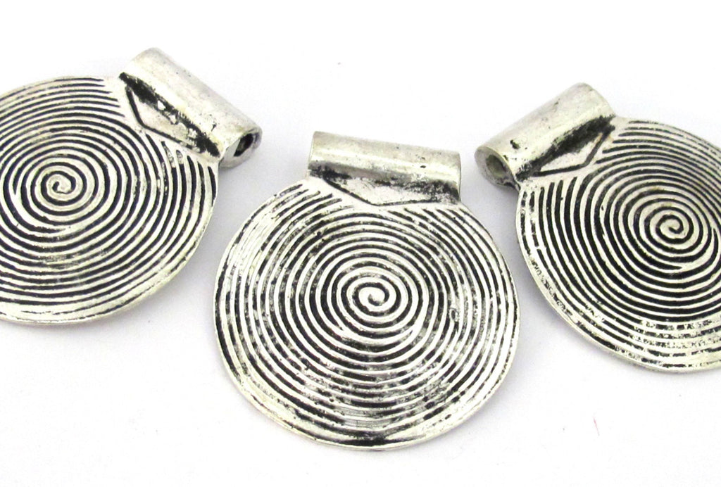 1 Pendant - Tibetan silver spiral symbol tribal shield pendant 46 mm - CP106