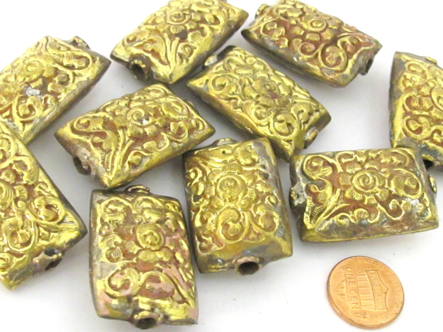 1 Bead - Large rectangle shape ethnic tibetan flower repousse brass bead antiqued gold color - BD854