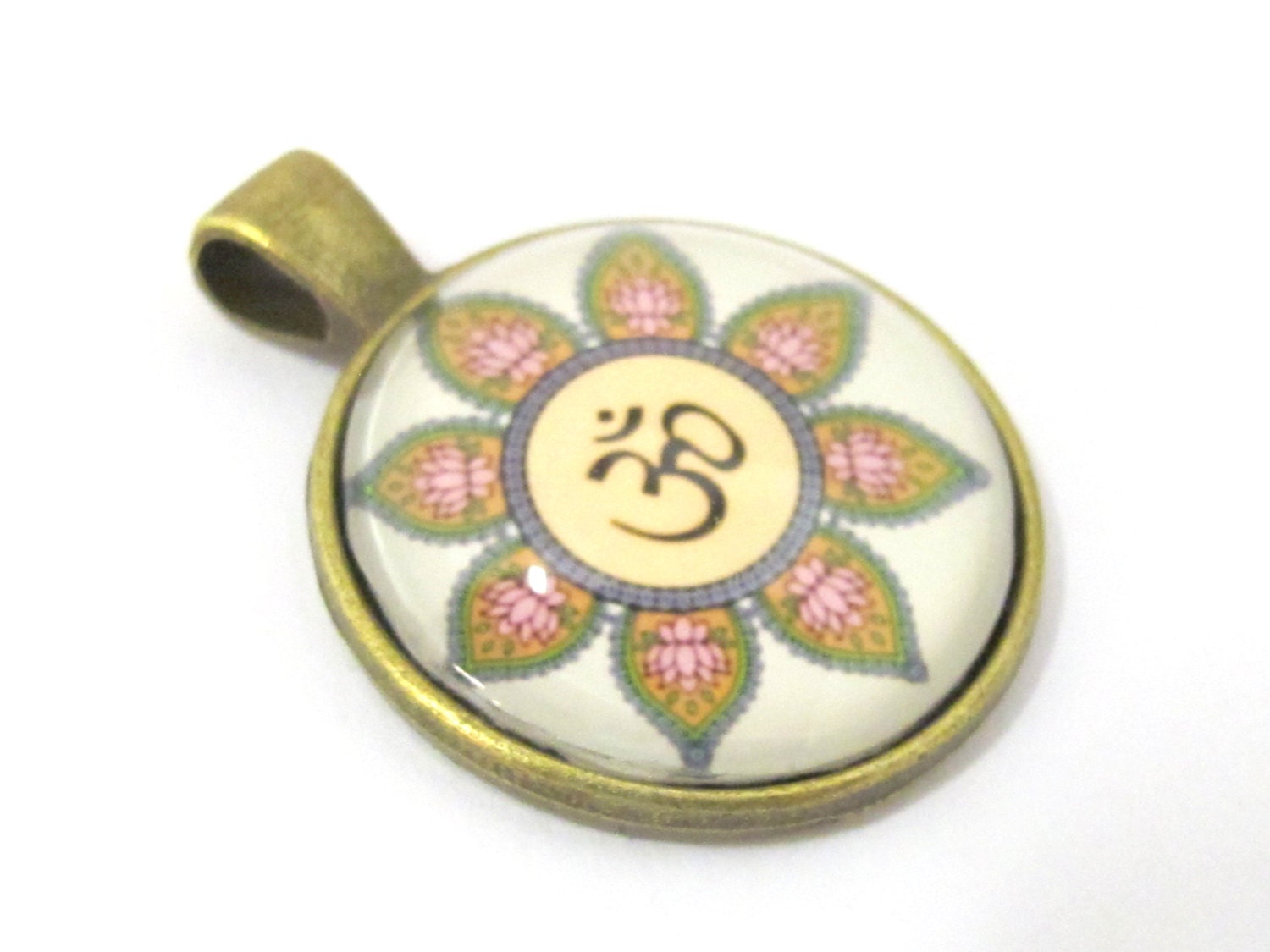 1 Pendant - Lotus flower om brass tone finish metal pendant - yoga jewelry making supplies - PM443A