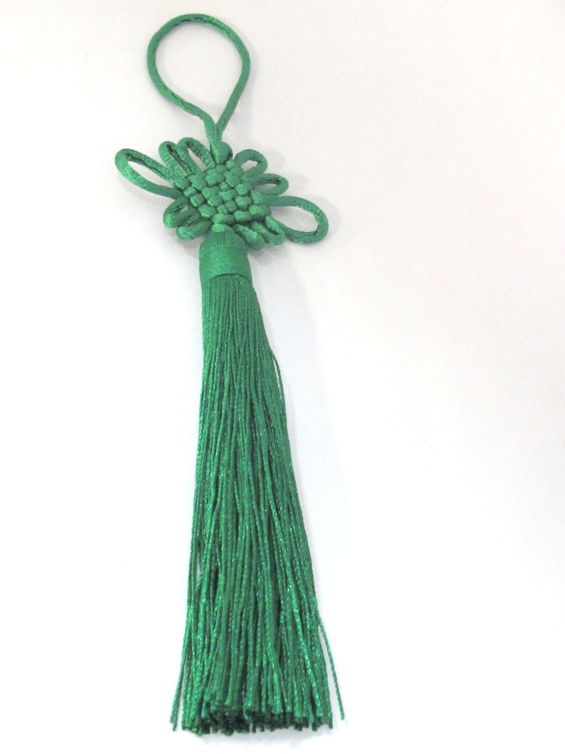 1 Piece - Long tassel Green color chinese infinity knot tassel charm supplies - 8.5 inches long - BD856