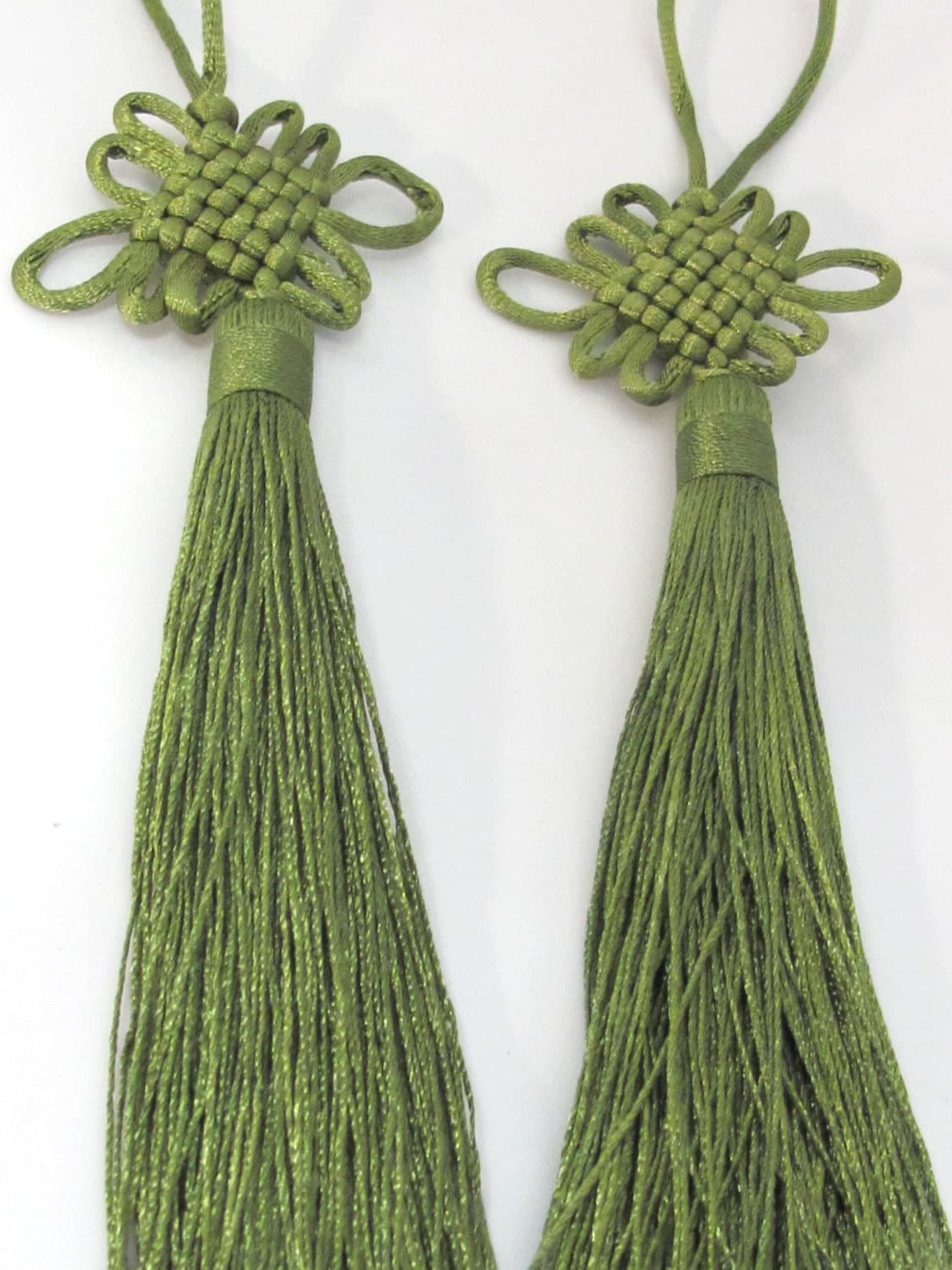 1 Piece - Long tassel Henna Green color chinese infinity knot tassel charm supplies - 8.5 inches long - BD861